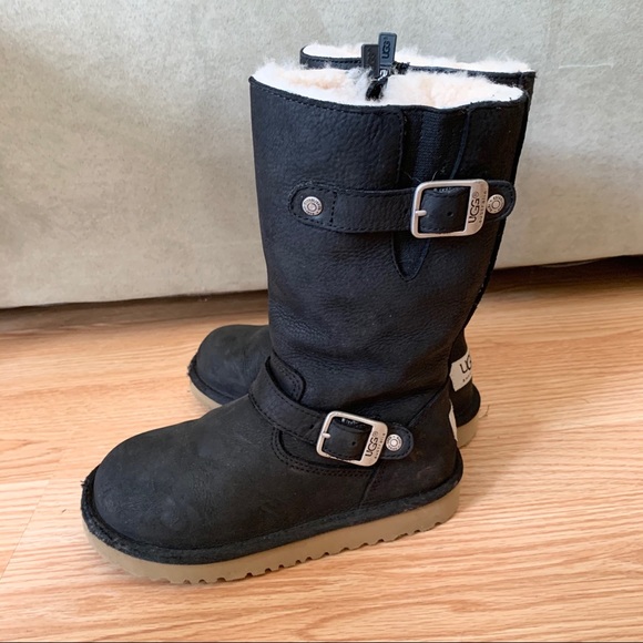 Ugg | Kensington Shearling Boots | Girls 13 - Picture 2 of 10